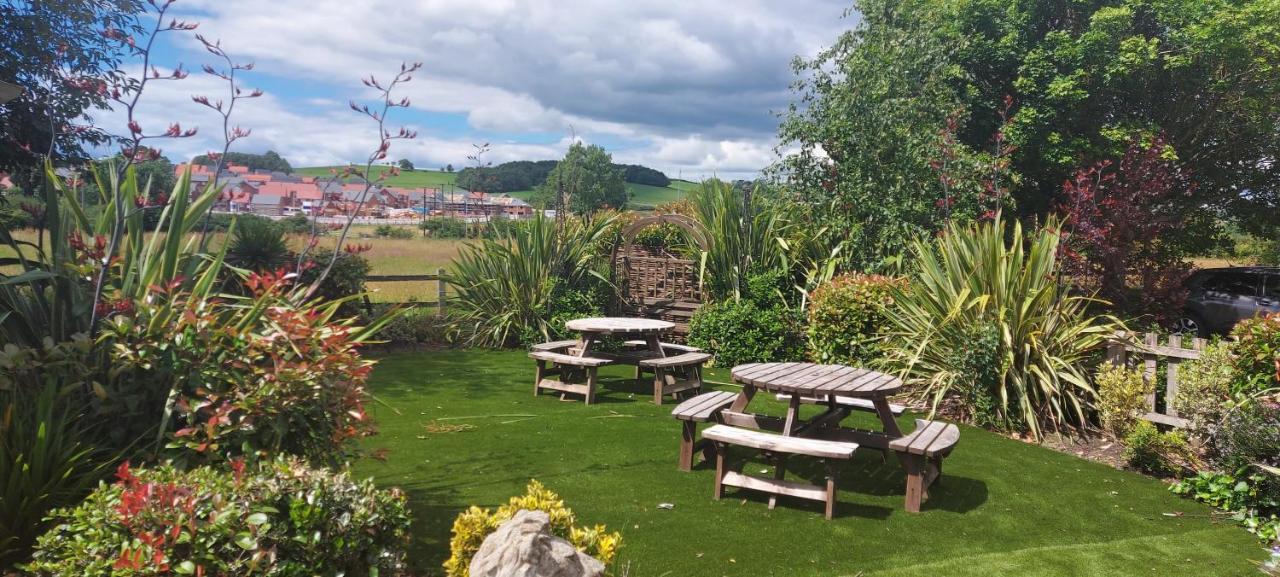 Meadow Farm Redditch By Marstons Inns エクステリア 写真