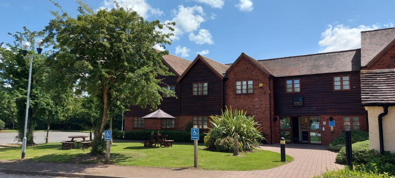 Meadow Farm Redditch By Marstons Inns エクステリア 写真