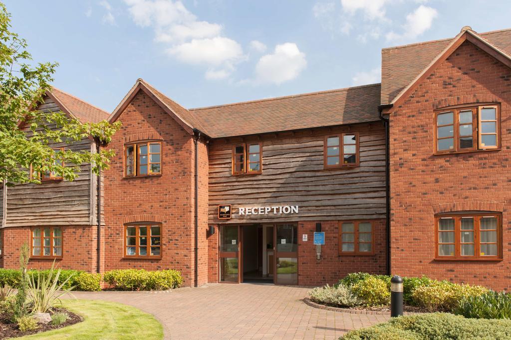 Meadow Farm Redditch By Marstons Inns エクステリア 写真