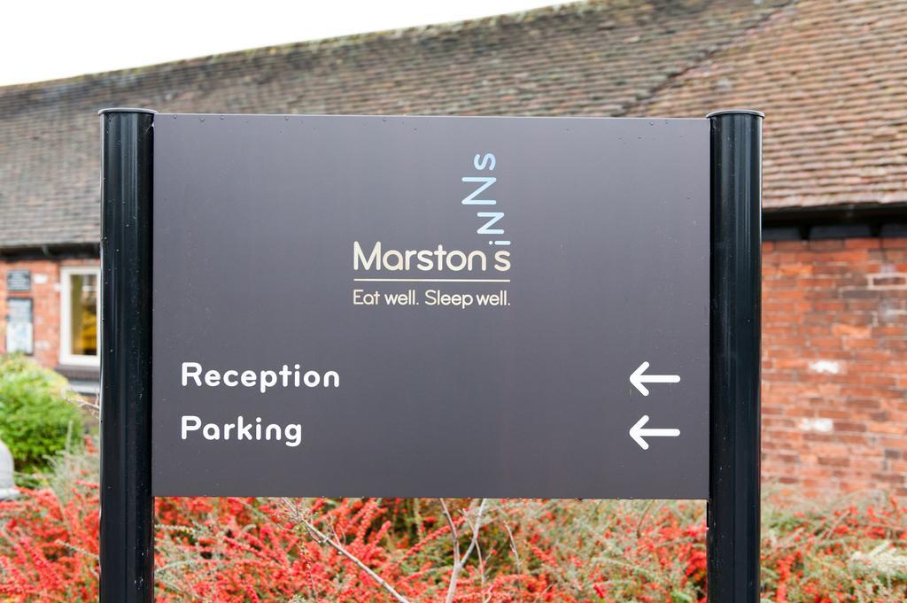 Meadow Farm Redditch By Marstons Inns エクステリア 写真